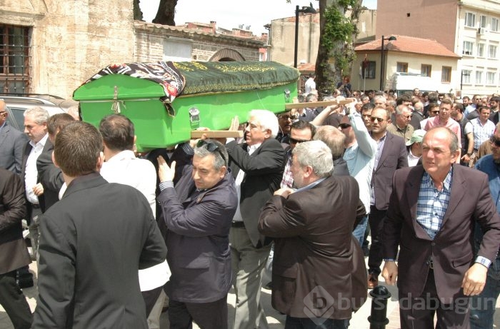 Gonca Çakan son yolculuğuna dualarla  uğurlandı..