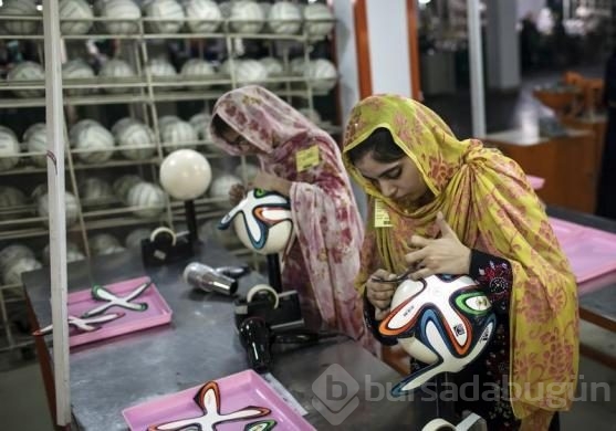 Futbol topunun nasıl yapıldığı hakkında bir bilginiz var mı?