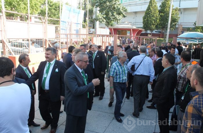 Bursaspor'da kongresinde heyecan dorukta