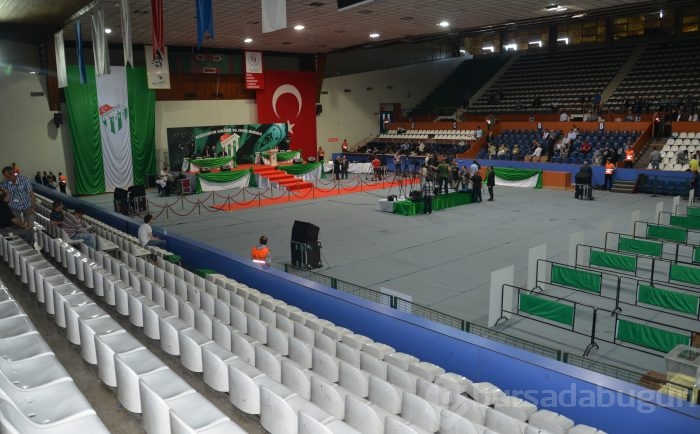 Bursaspor'da kongresinde heyecan dorukta