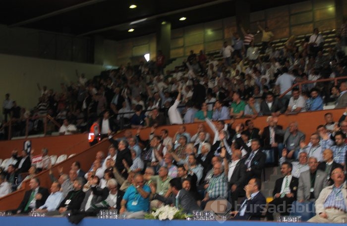 Bursaspor'da kongresinde heyecan dorukta
