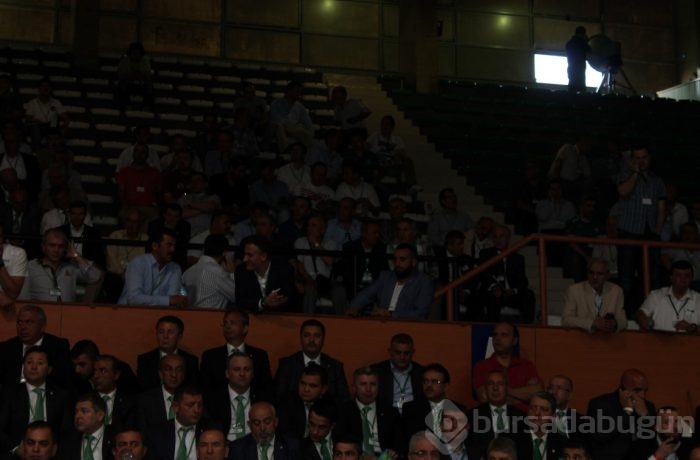 Bursaspor'da kongresinde heyecan dorukta