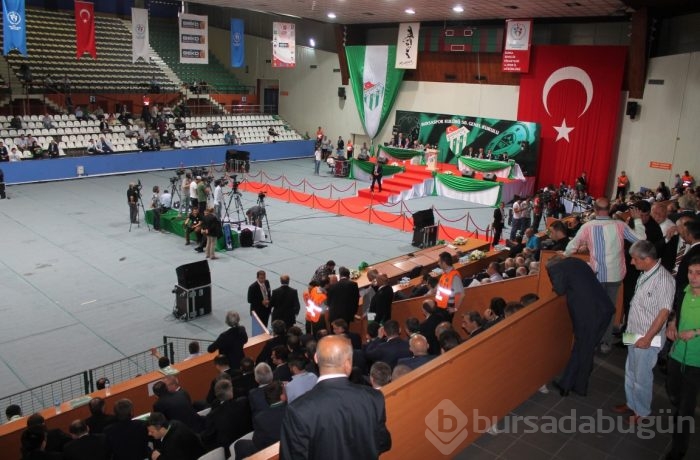 Bursaspor'da kongresinde heyecan dorukta