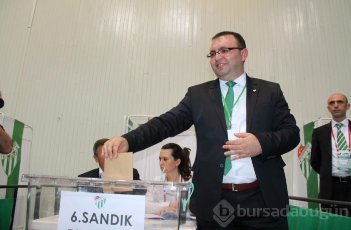 Bursaspor'da kongresinde heyecan dorukta