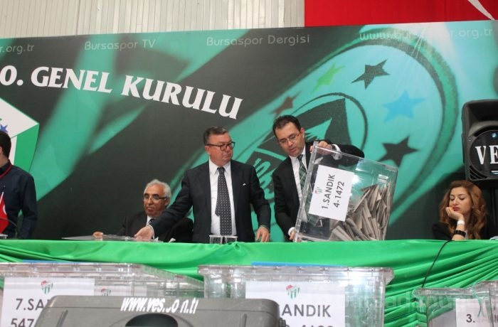 Bursaspor'da kongresinde heyecan dorukta