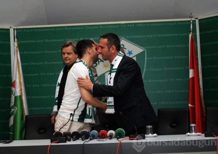 Emre Taşdemir resmen Bursaspor'da!