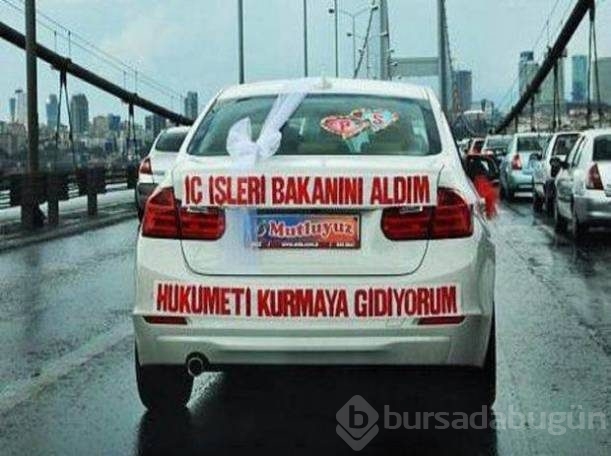 Gelin arabalarındaki en ilginç yazılar...