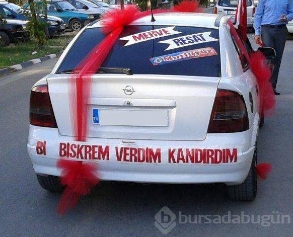 Gelin arabalarındaki en ilginç yazılar...
