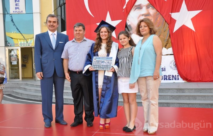 Emine Örnek Anadolu Lisesi'nde Mezuniyet heyecanı..