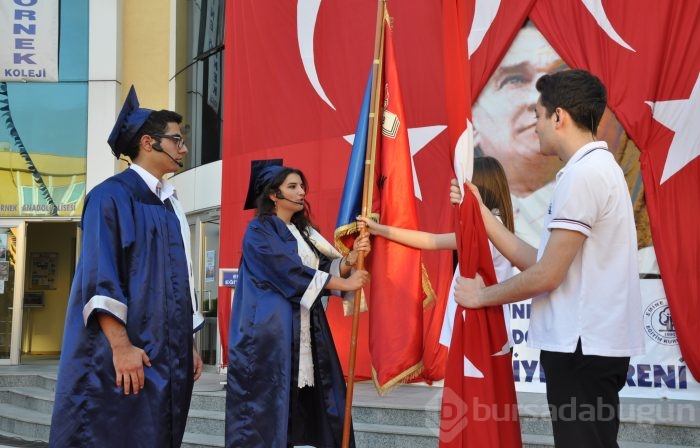 Emine Örnek Anadolu Lisesi'nde Mezuniyet heyecanı..