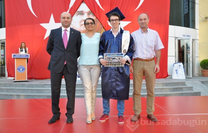 Emine Örnek Anadolu Lisesi'nde Mezuniyet heyecanı..