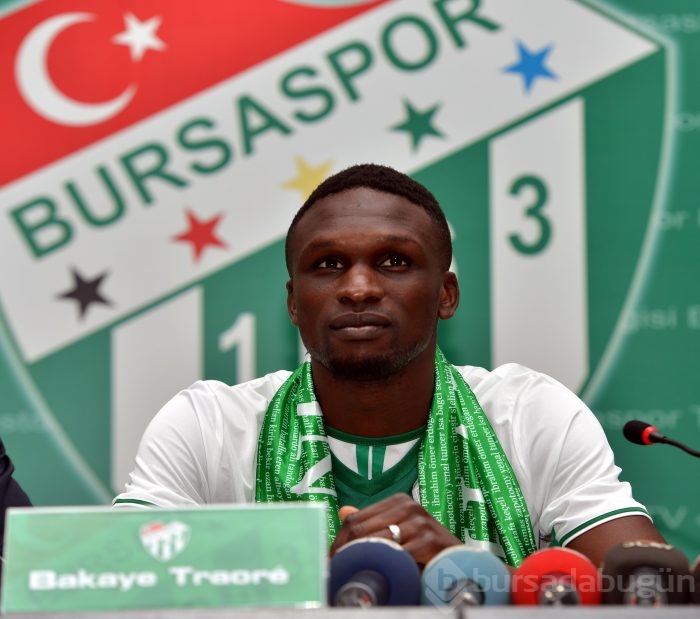Bakaye Traore resmen Timsah oldu!