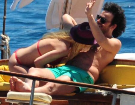 Hande Yener kameralara böyle yakalandı