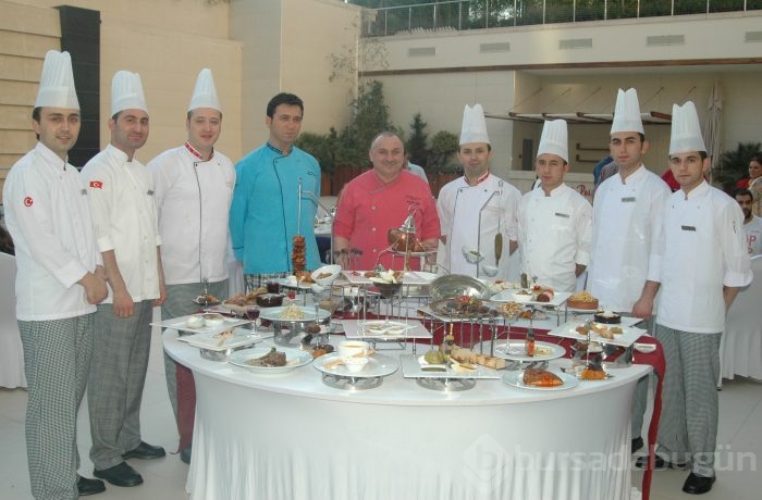 Crowne Plaza Bursa Otel iftar  mönülerini tanıttı...