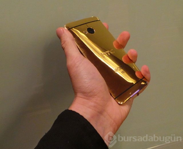 24 ayar altın HTC One görücüye çıktı
