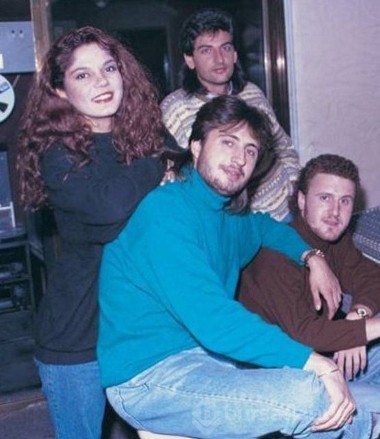 Ünlülerin eski fotoğrafları
