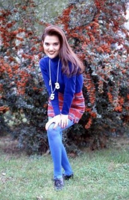Ünlülerin eski fotoğrafları