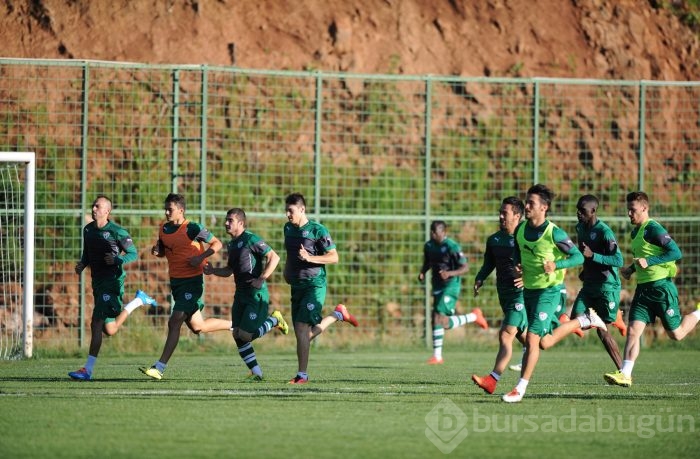 Kartepe'de tempo artıyor