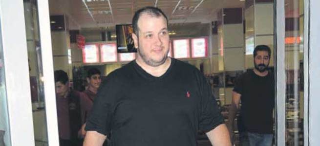 Şahan Gökbakar yeni keşfim Okan Kurt