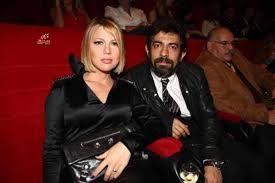 Okan Bayülgen eşinden boşandı