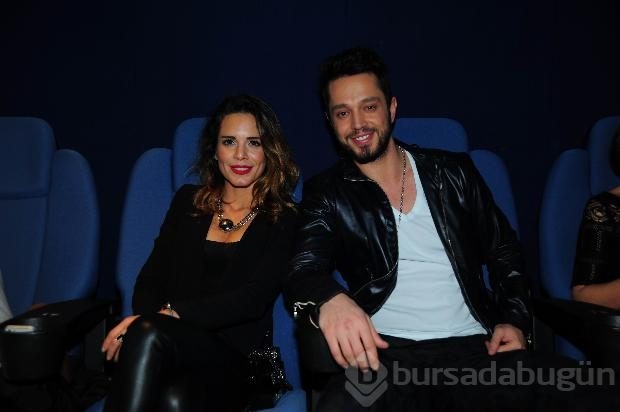 Murat Boz Eliz Sakuçoğlu'nu sildi