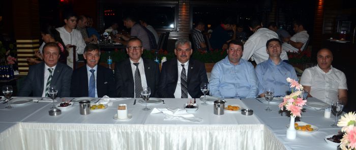 Bursaspor'dan Chikhura yönetimine yemek