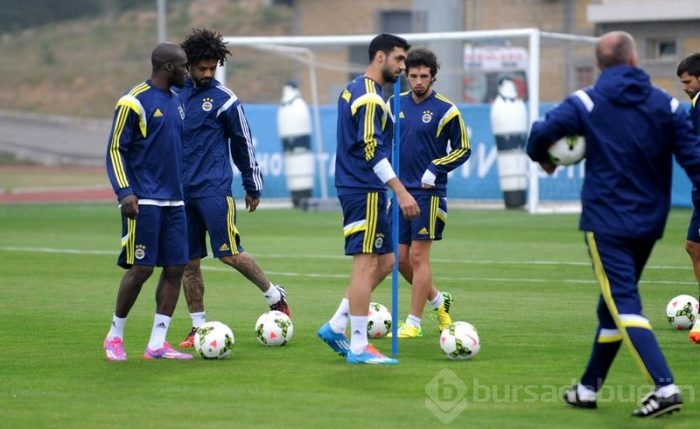Fenerbahçe'de yolcular belli oldu