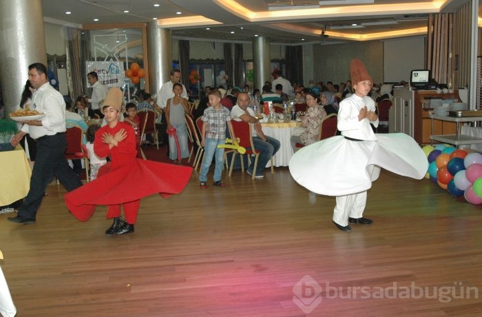 Lösev Bursa aileleri iftarda buluştu...