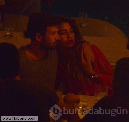 Yalın tatilde sevgilisiyle kavga etti