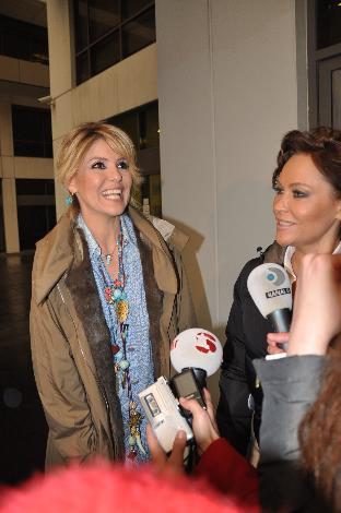 Hülya Avşar - Gülben Ergen rekabeti yine kızıştı