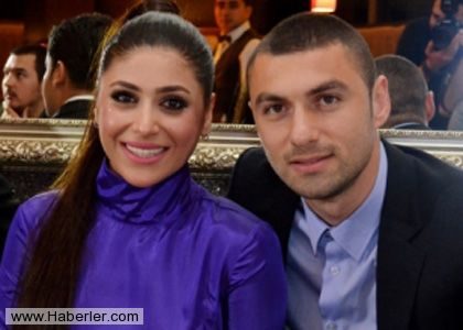 Burak Yılmaz kampta,kardeşi sahillerde