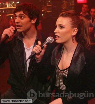 Serenay Sarıkaya,ayrılık iddialarına yanıt verdi