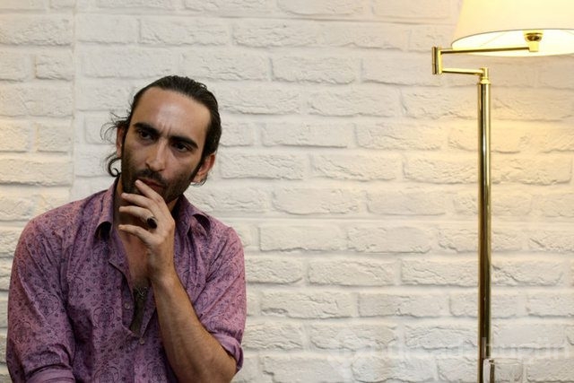 Fırat Tanış baba oldu