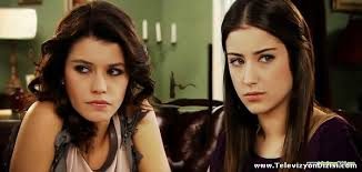 Hazal Beren'i geçti