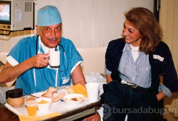 Çolpan İlhan vefat etti
