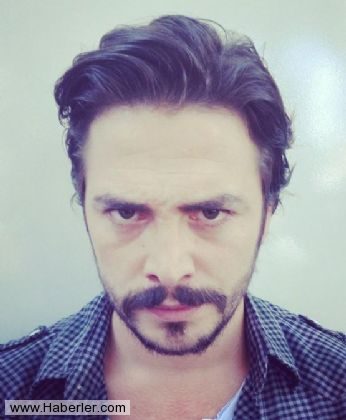 Ahmet Kural ve Burcu Kıratlı Çeşme'de pişti oldu