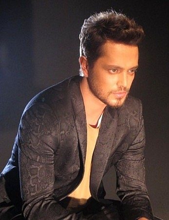 Murat Boz yeni sevgilisiyle tatilde