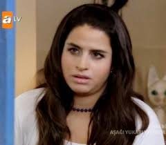 Kız kıza gece gezmesi