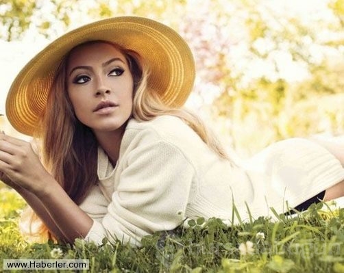 Hadise:Sınırlarınızı aşın, aşkta sınır tanımayın