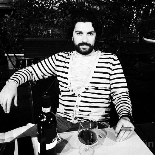 Şebnem Bozoklu ve Emre İzer aşk tatilinde