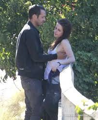 Robert Pattinson Kristen Stewart'ı affetti