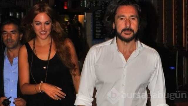 Can Ateş kızı Lara ile  buluştu