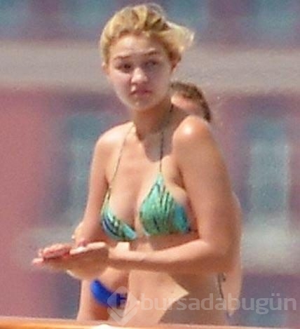 Gigi Hadid ayrılık acısını tatilde unutuyor