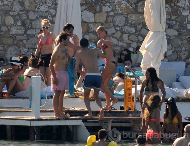 Serdar Ortaç'a terapi gibi tatil!