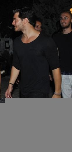 Çağatay Ulusoy'un gece turu..