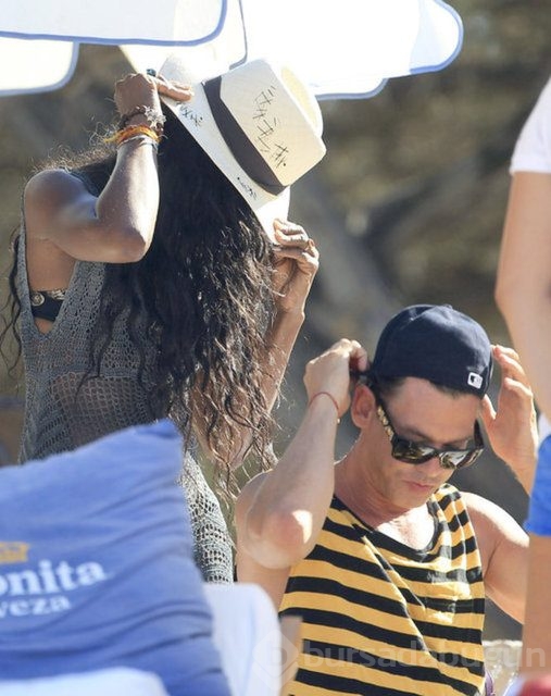 Kate Moss ve Naomi Campbell Bodrum'da ortalığı birbirine kattı