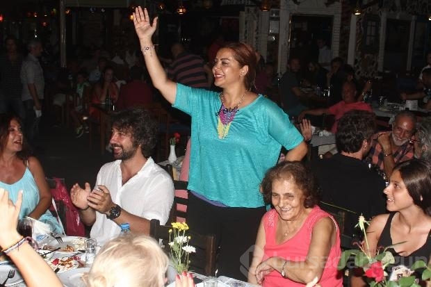 Tanyeli eşiyle Bodrum'da