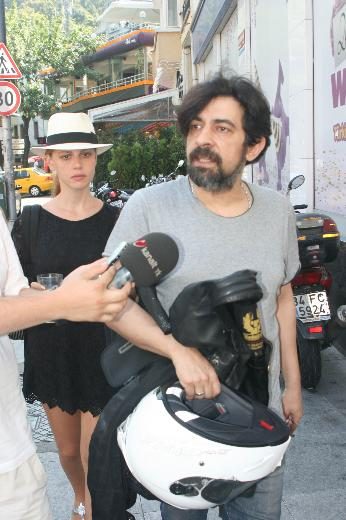 Okan Bayülgen'in eşi Şirin Ediger'den ilginç mesaj