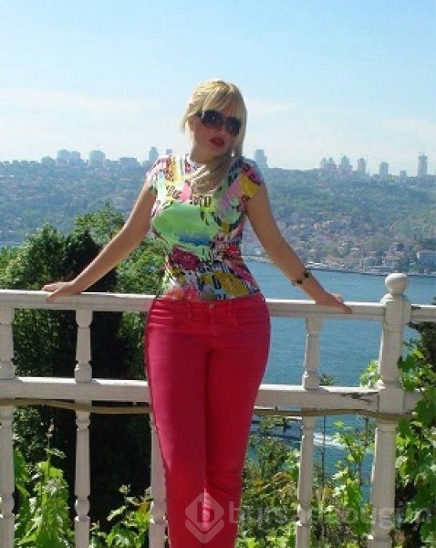 Kedicik Tülay Kumaşçı'nın yeni fotoğrafları