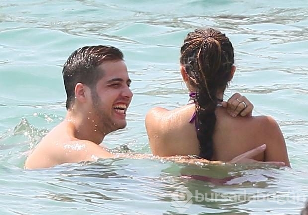 Lourdes Leon tatile devam ediyor